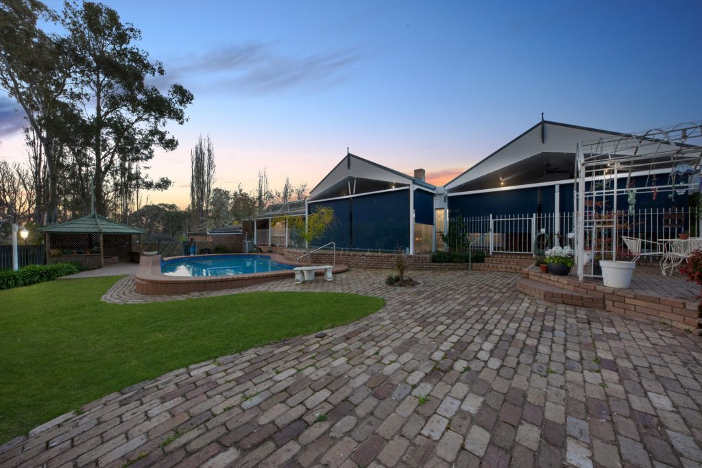 Dean Star property