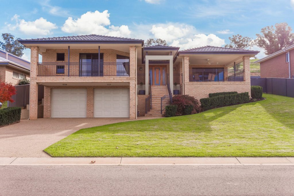 Dean Star property