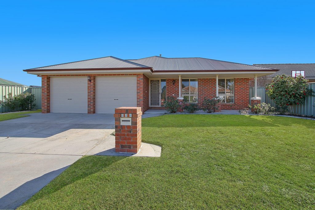 Dean Star property