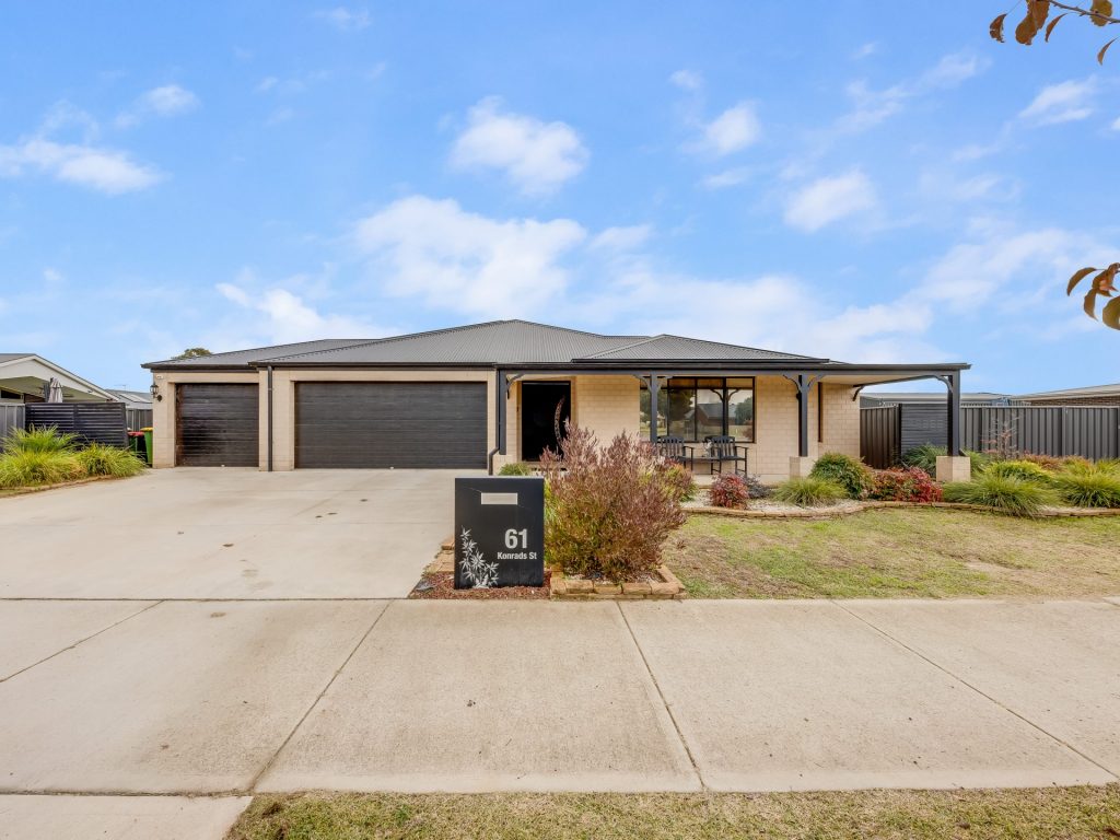 Dean Star property