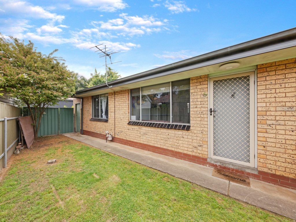 Dean Star property