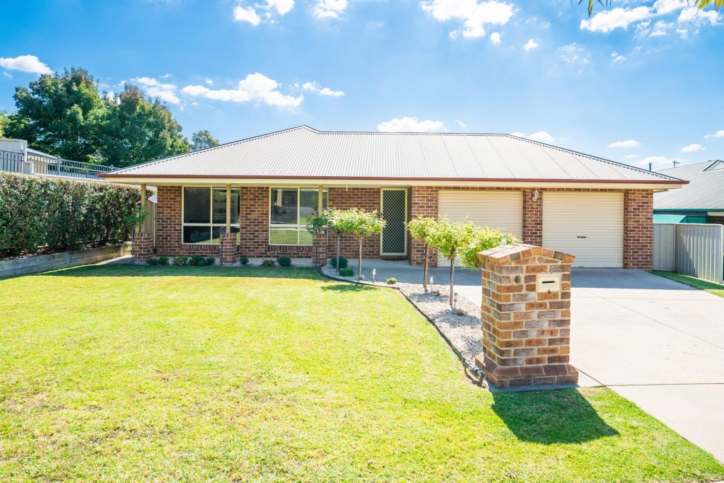 Dean Star property