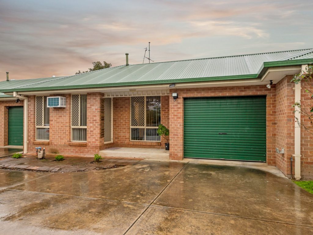 Dean Star property