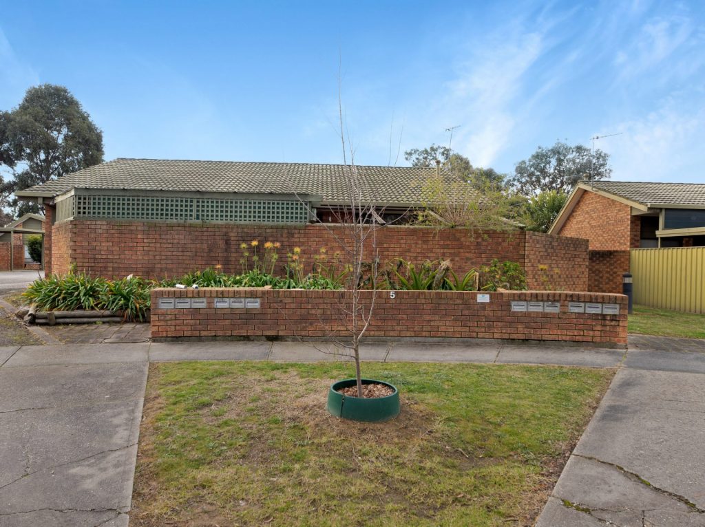 Dean Star property