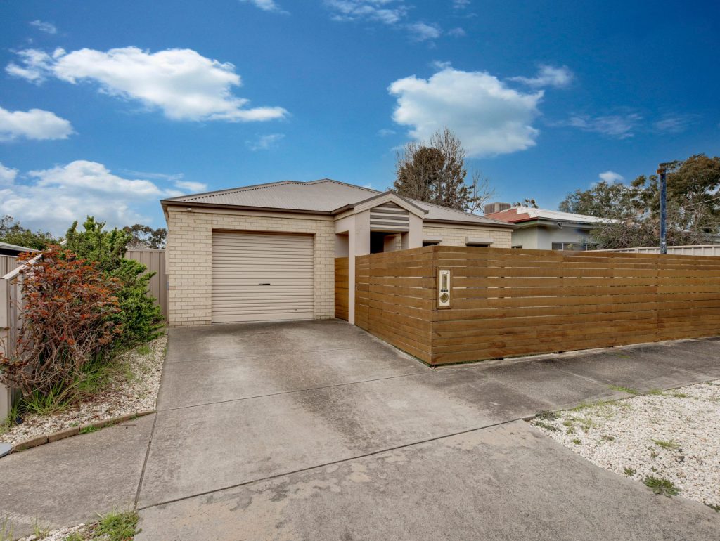 Dean Star property