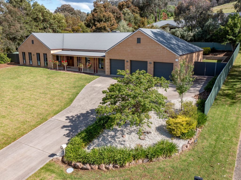 Dean Star property