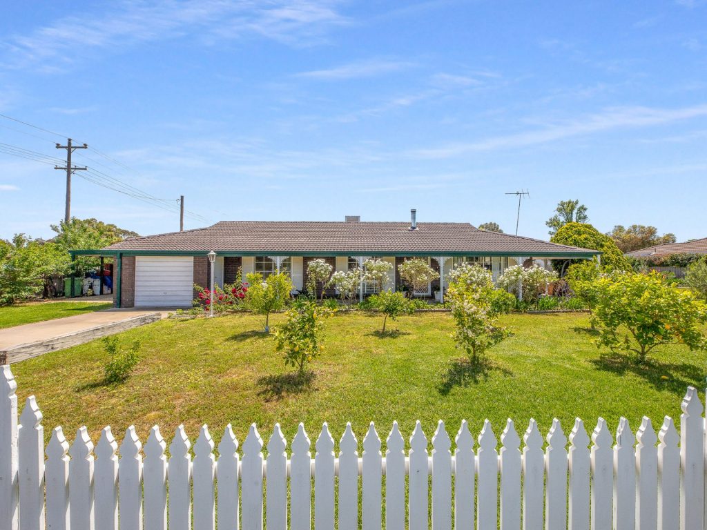 Dean Star property