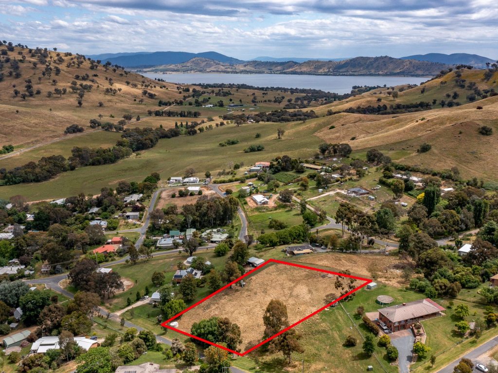 Dean Star property
