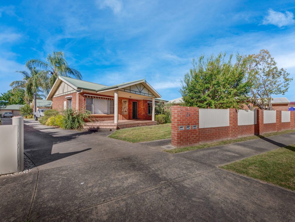 Dean Star property