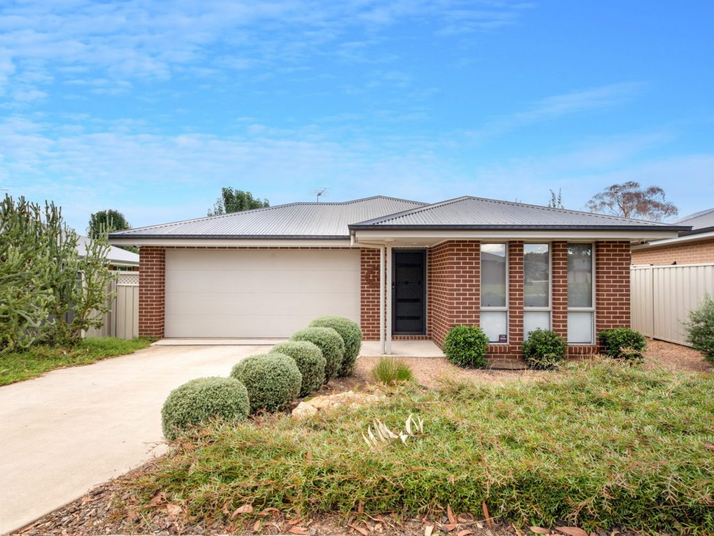 Dean Star property