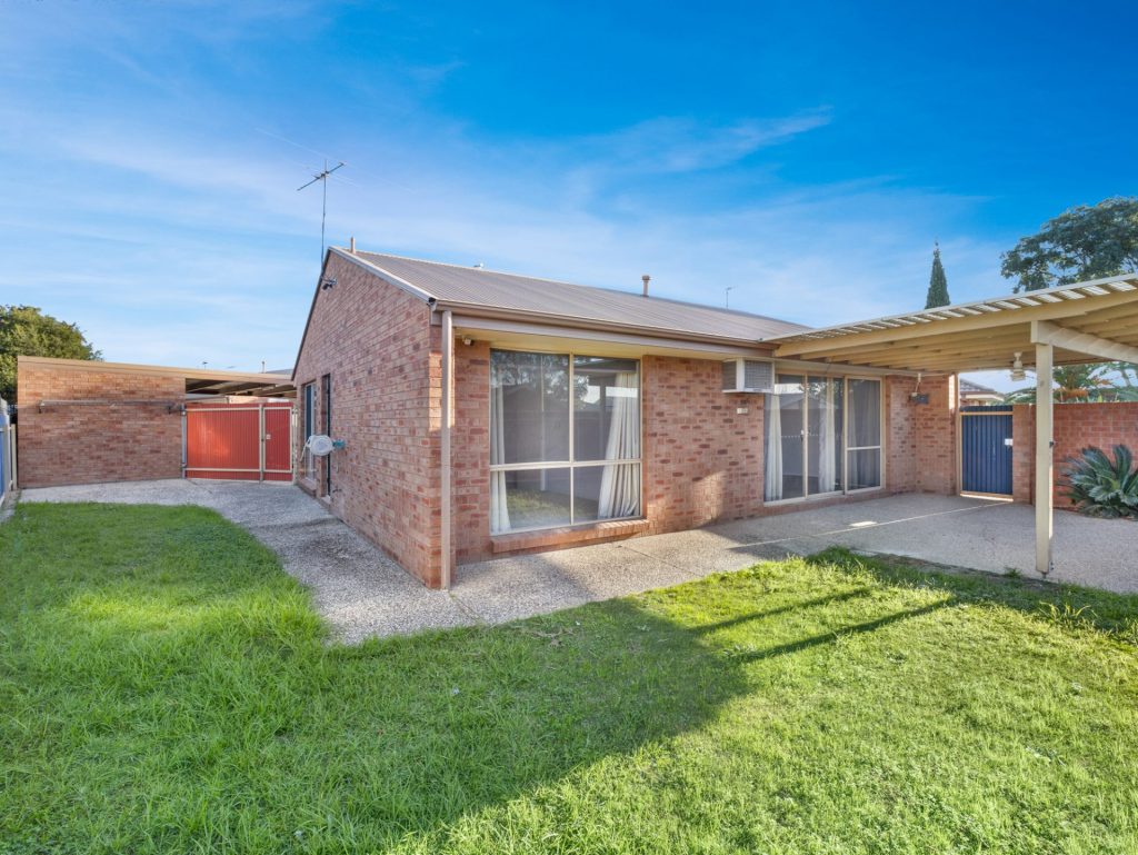 Dean Star property