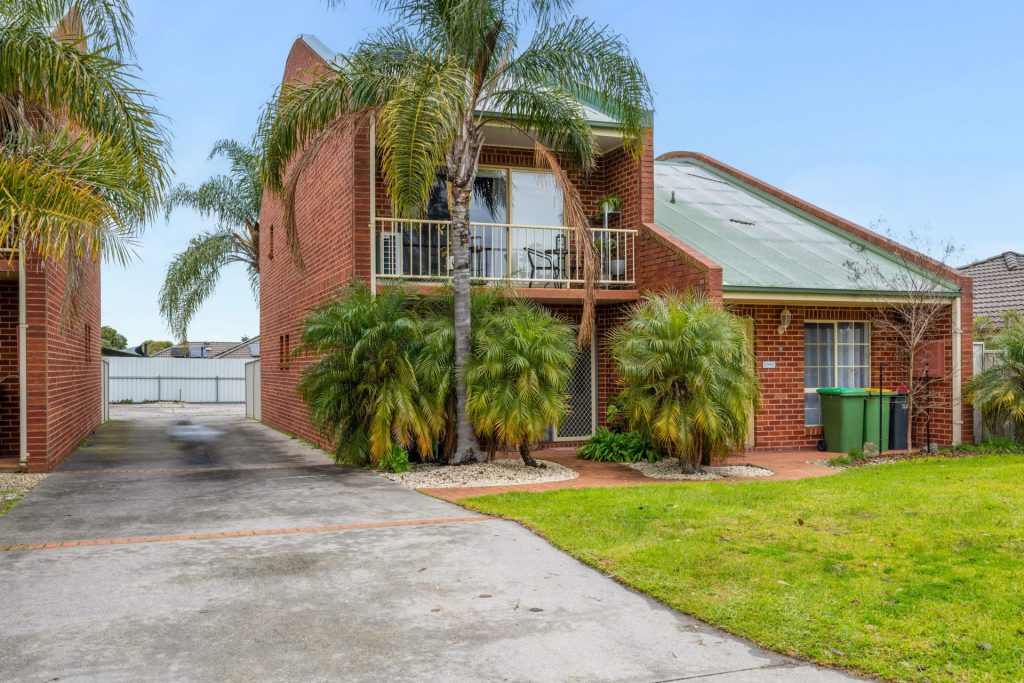 Dean Star property