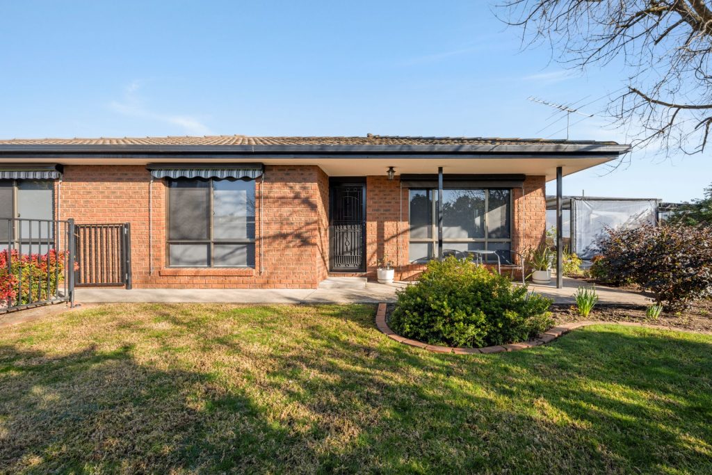 Dean Star property