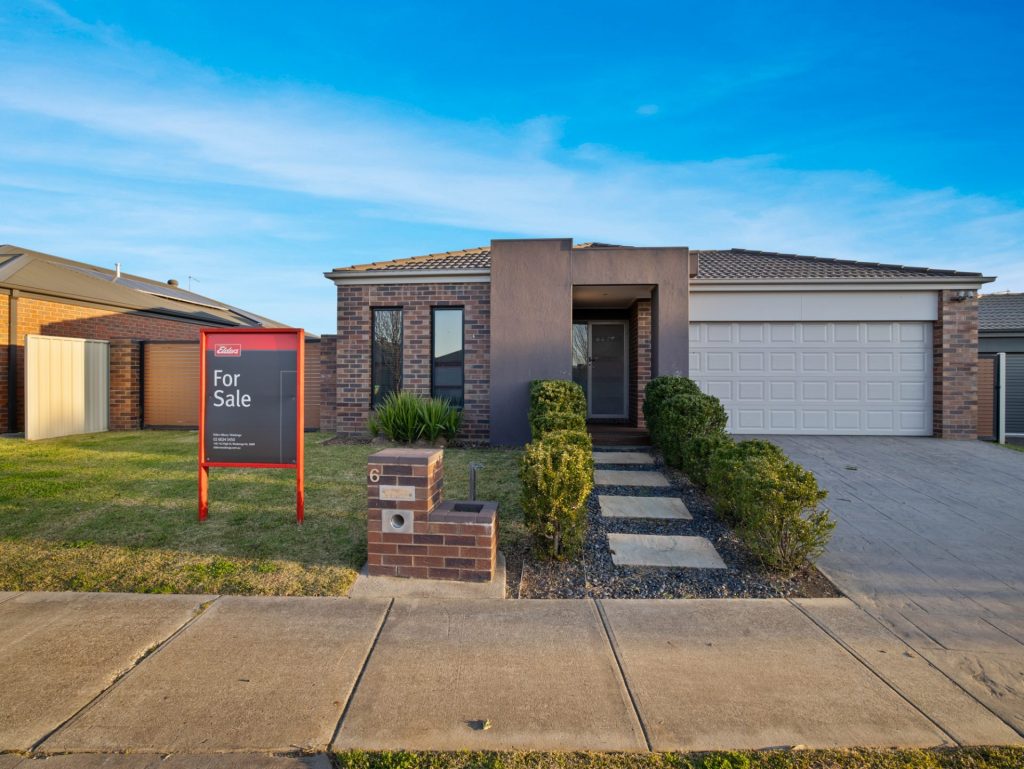 Dean Star property