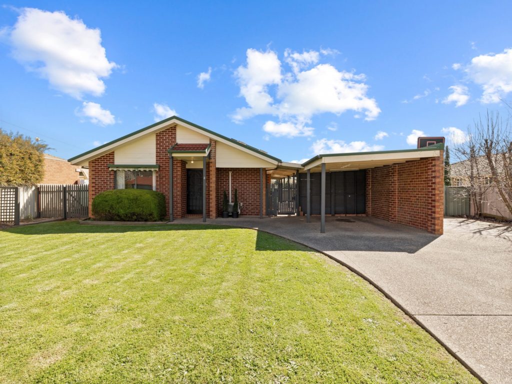 Dean Star property