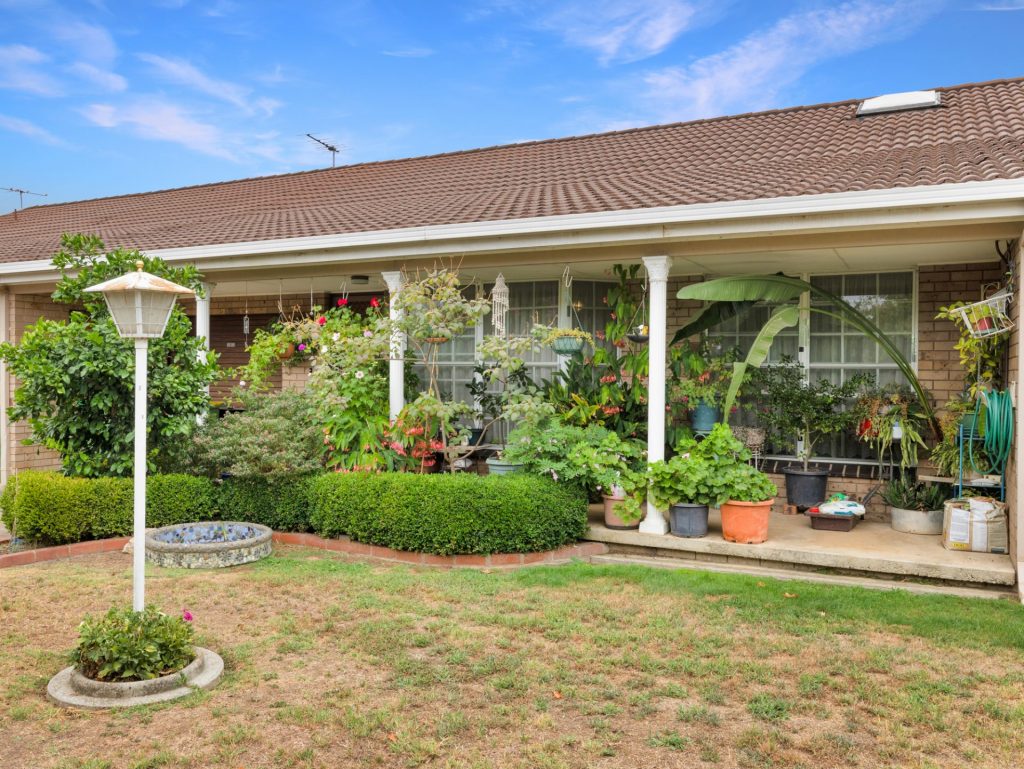 Dean Star property