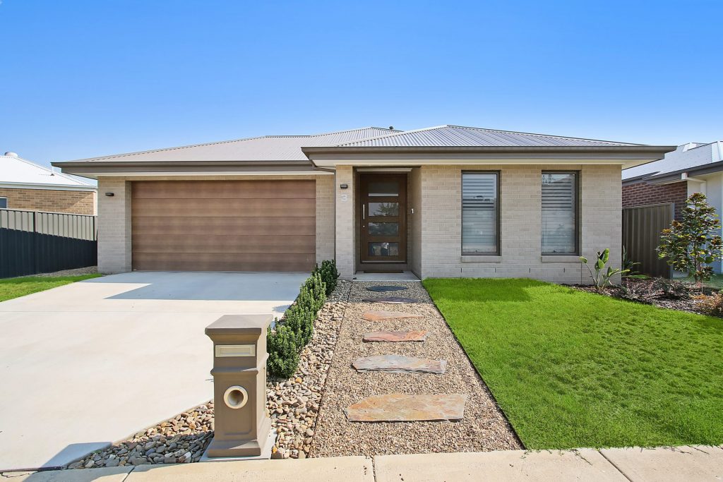 Dean Star property