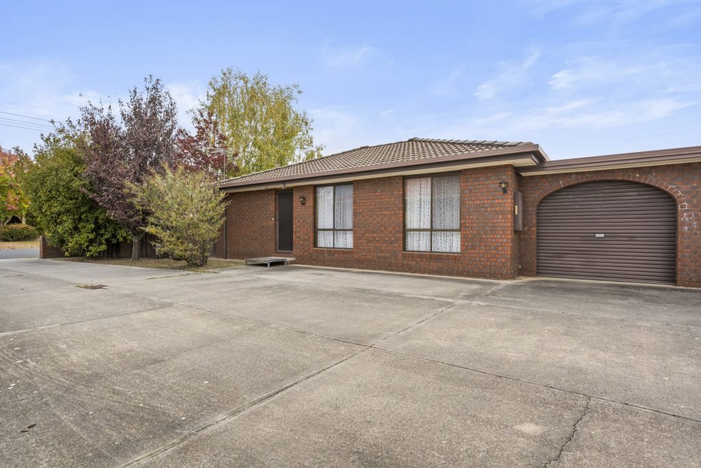 Dean Star property