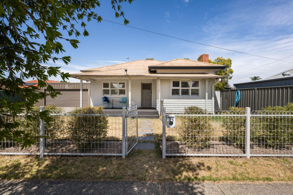 Dean Star property