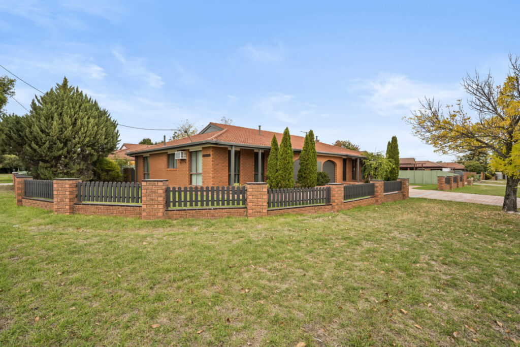 Dean Star property