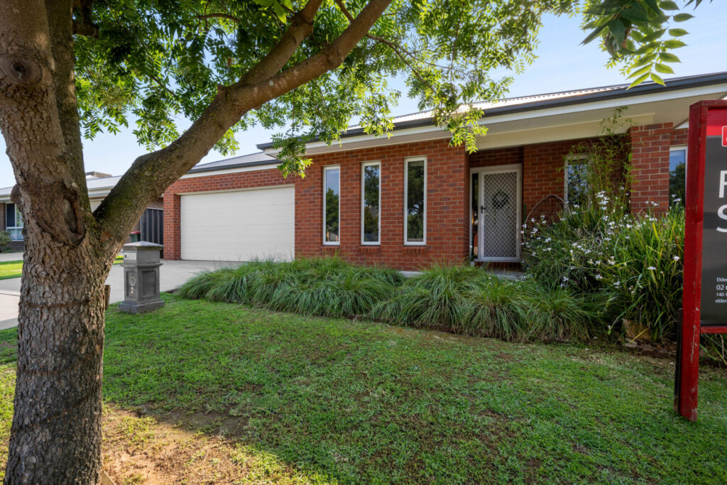 Dean Star property