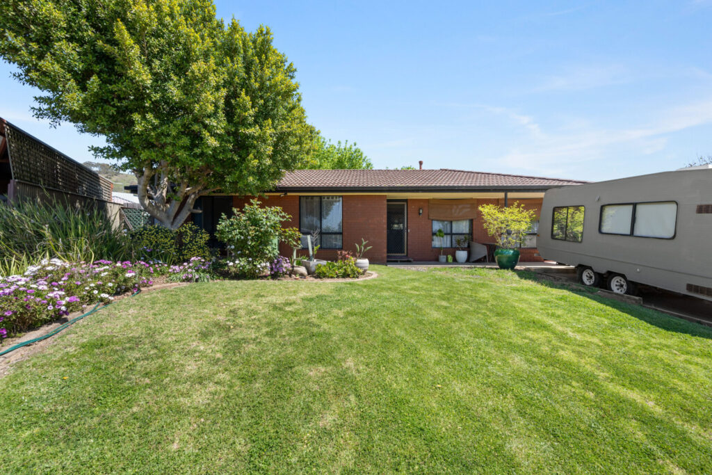 Dean Star property