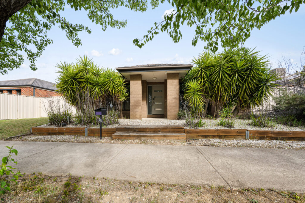 Dean Star property