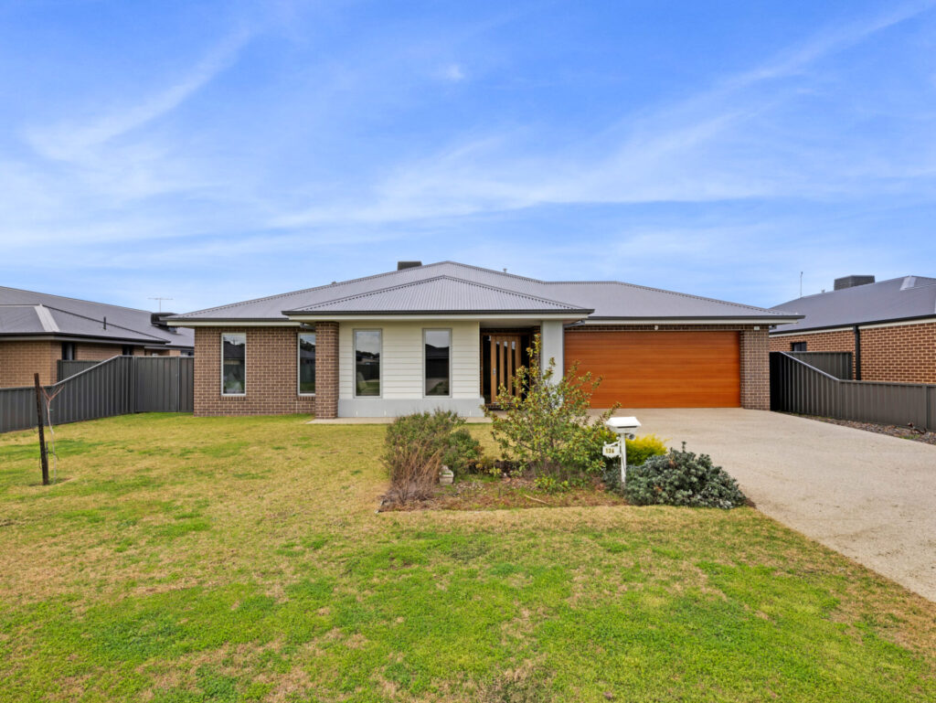 Kristy Leathem property