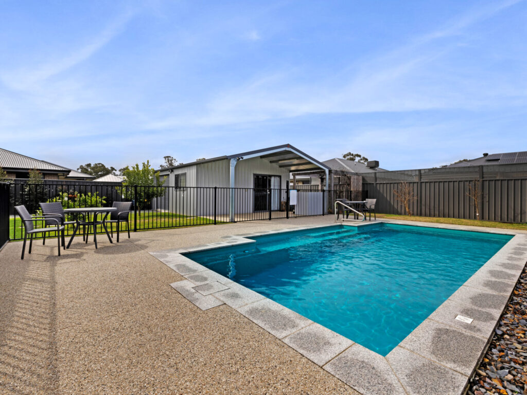 Kristy Leathem property