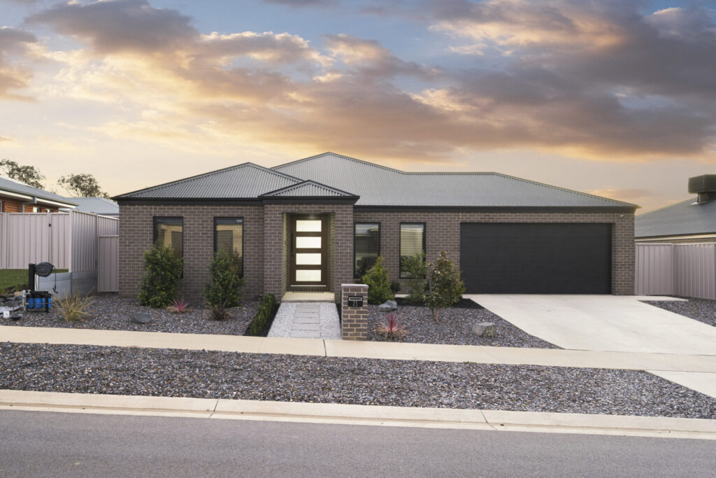 Dean Star property