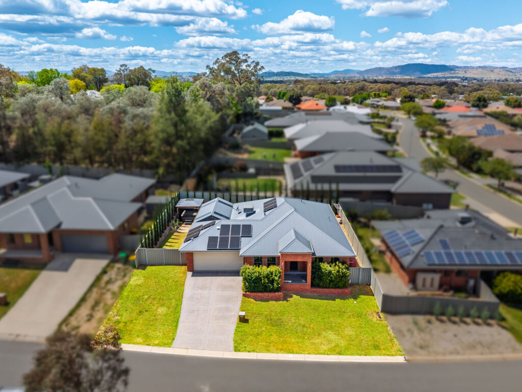Dean Star property