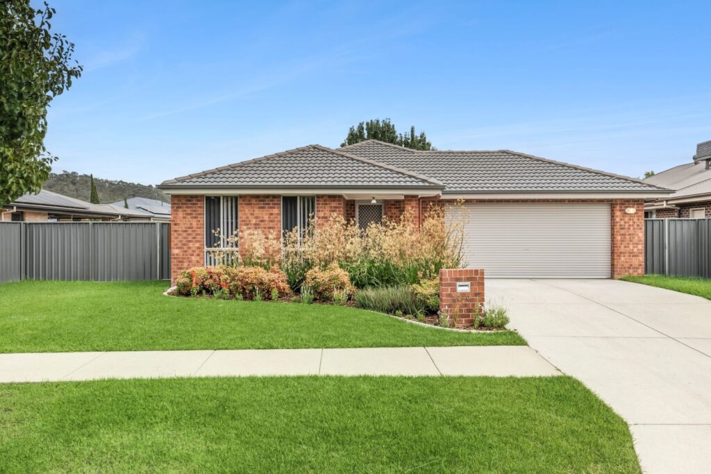Dean Star property