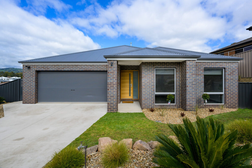 Jamie & Donna property
