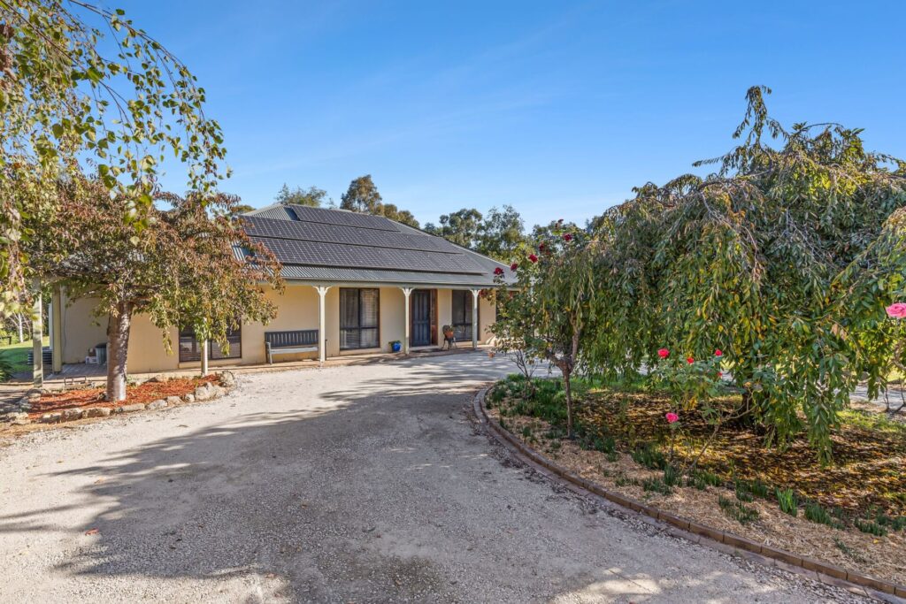 Jamie Maynard & Donna Nusser property