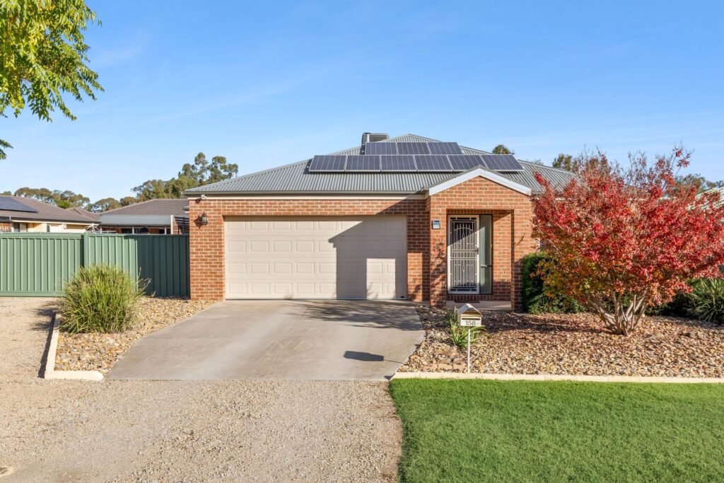 Kristy Leathem property