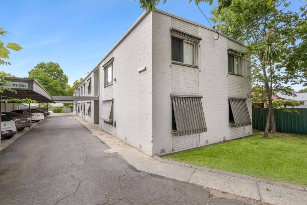 Dean Star property